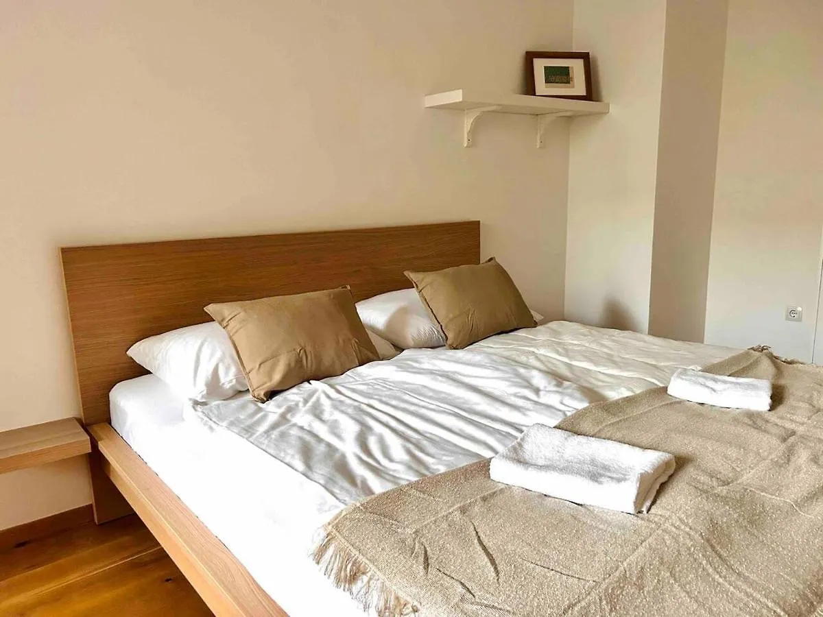 Apartment Urbaner Charme: Stilvolles Wohnen Im Herzen Wiens